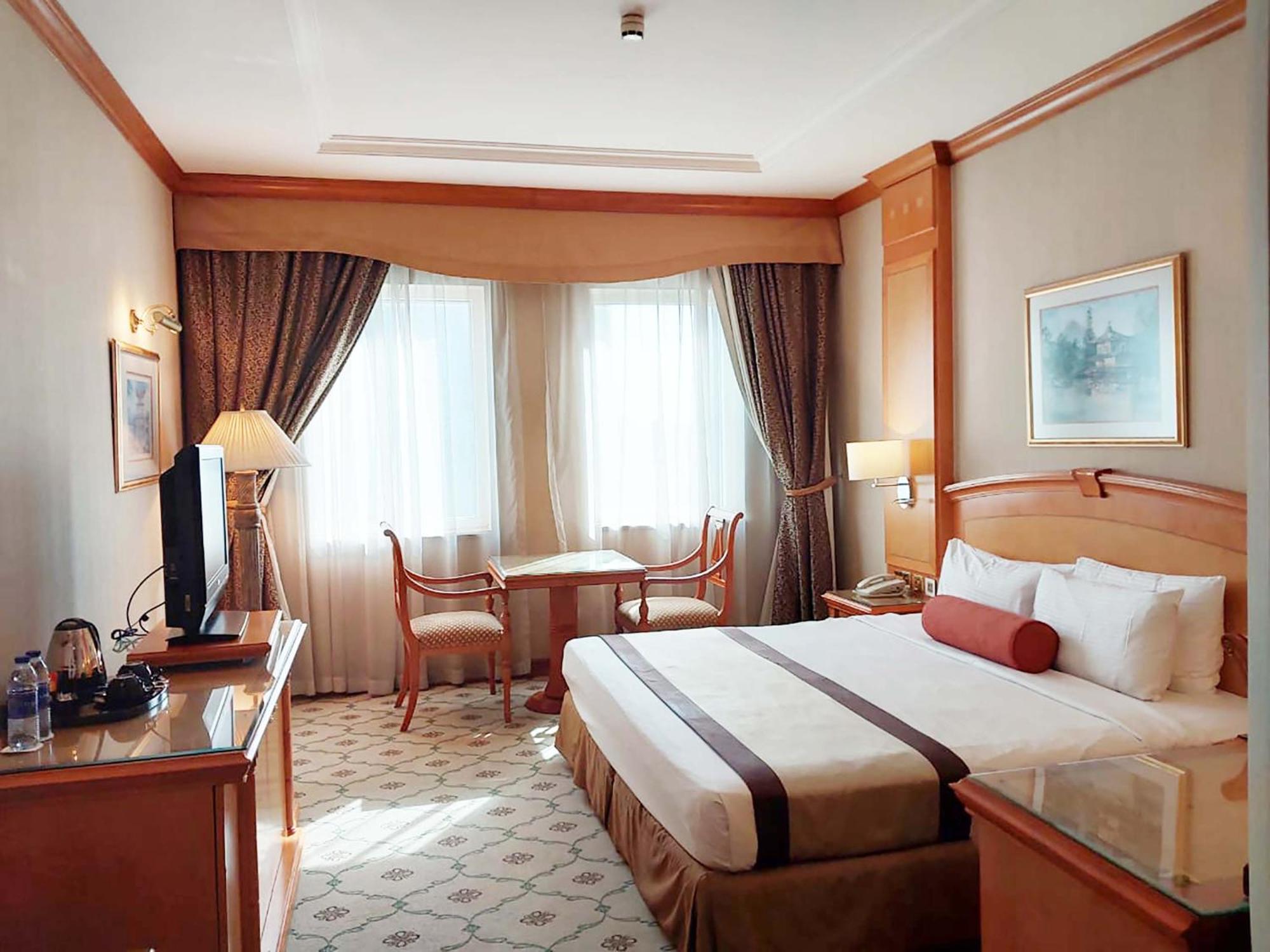 דובאי Knight Castle Hotel - Formerly Known As Carlton Palace Hotel מראה חיצוני תמונה