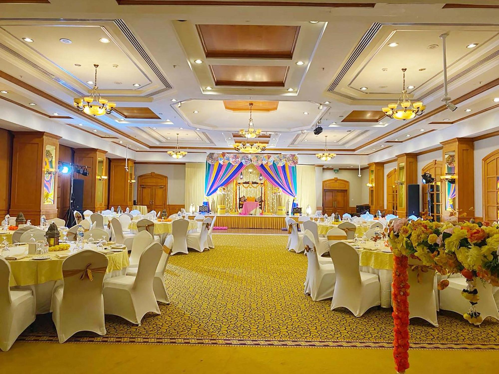 דובאי Knight Castle Hotel - Formerly Known As Carlton Palace Hotel מראה חיצוני תמונה